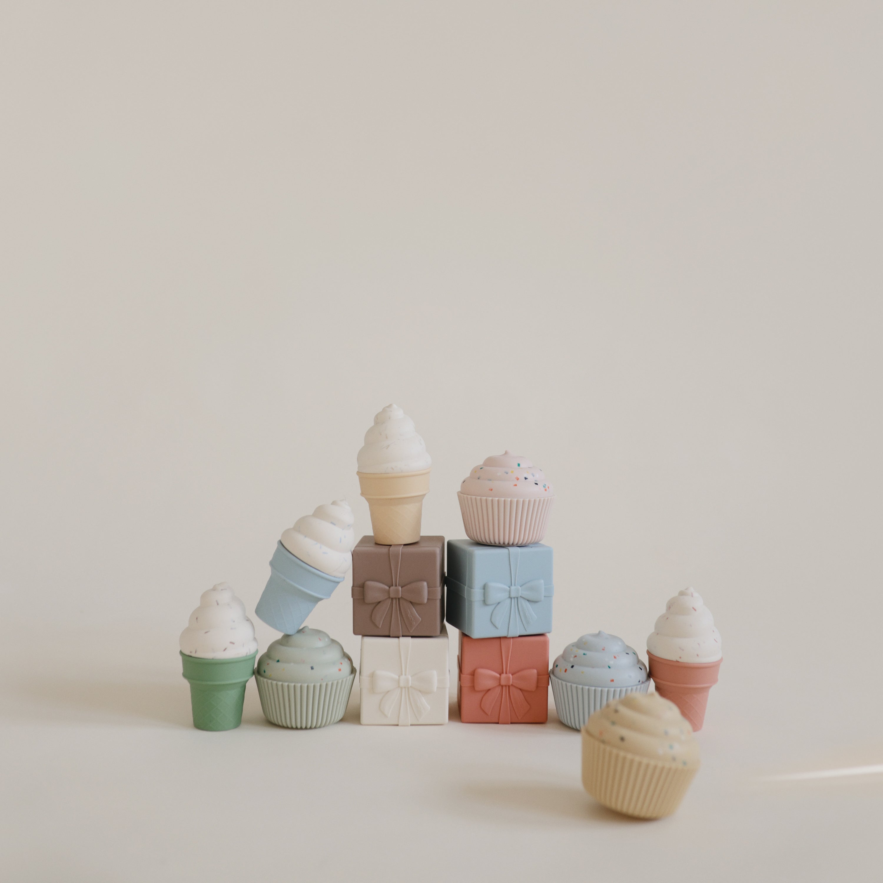 Mix and Match Toy