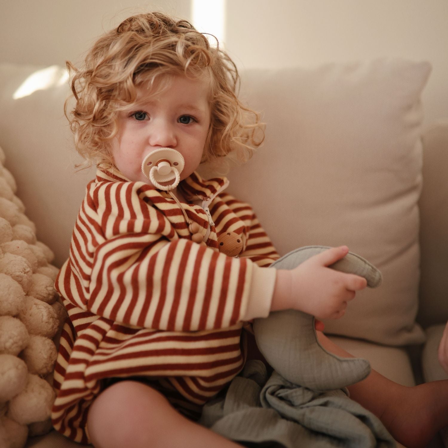 Natural Rubber Pacifier 4-Pack