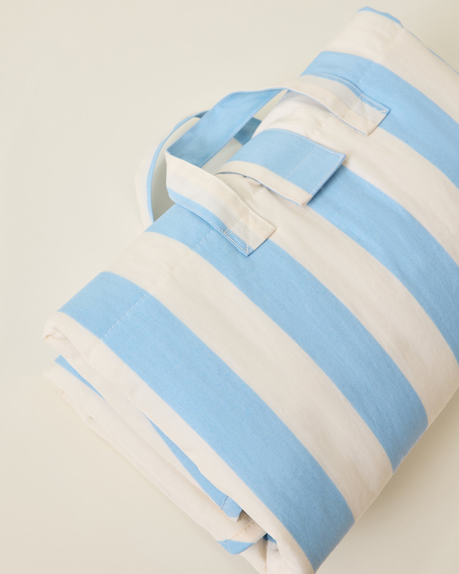 Inside/Outside Play Mat | Blue Wide Stripe