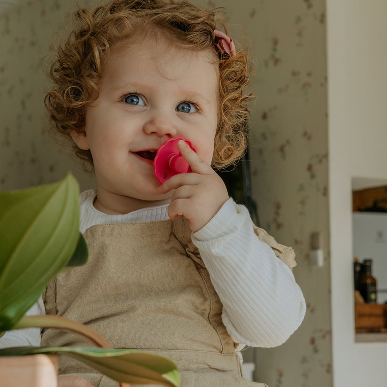 Natural Rubber Pacifier 4-Pack