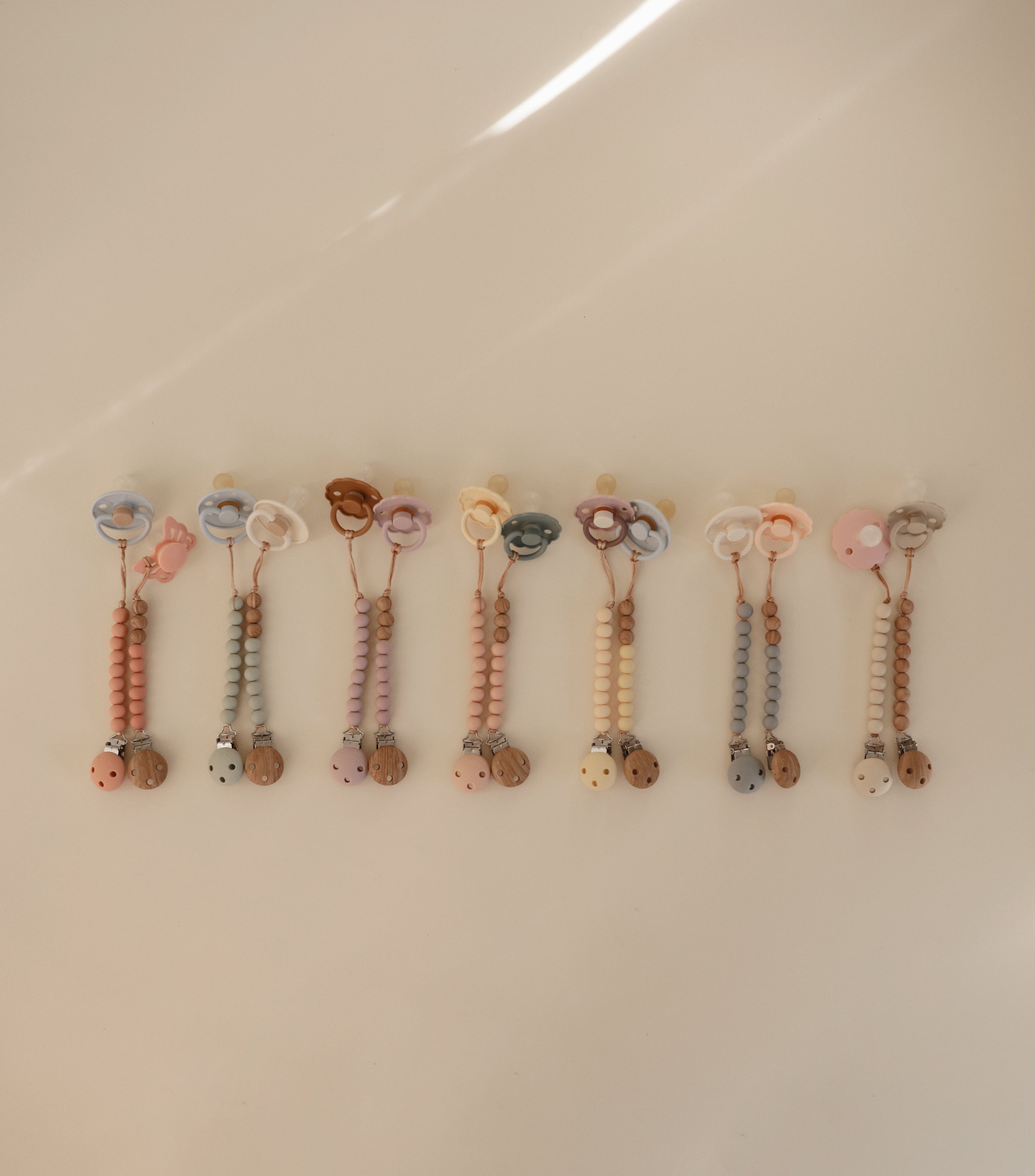 Natural Rubber Pacifier 4-Pack